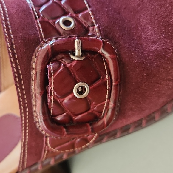 Nuture Leather Suede Clogs - Picture 6 of 14